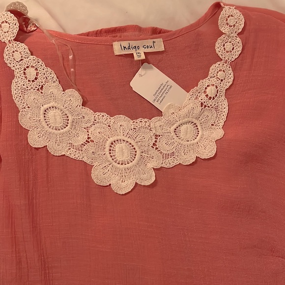 Coral Tunic in Coral 2XL - Picture 6 of 6